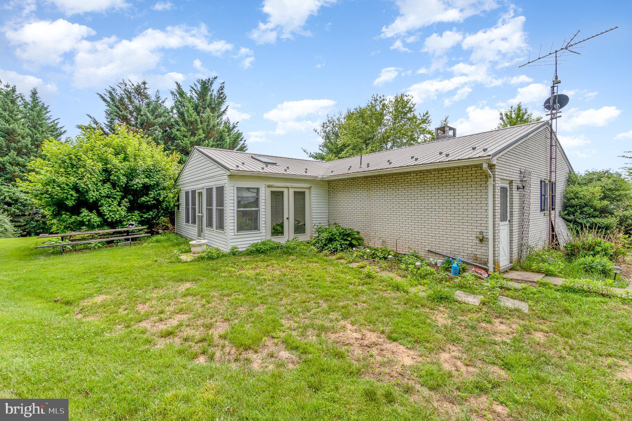 9373 Gap Road Waynesboro, PA 17268 - Photo 3 of 25 Gallery Image 3