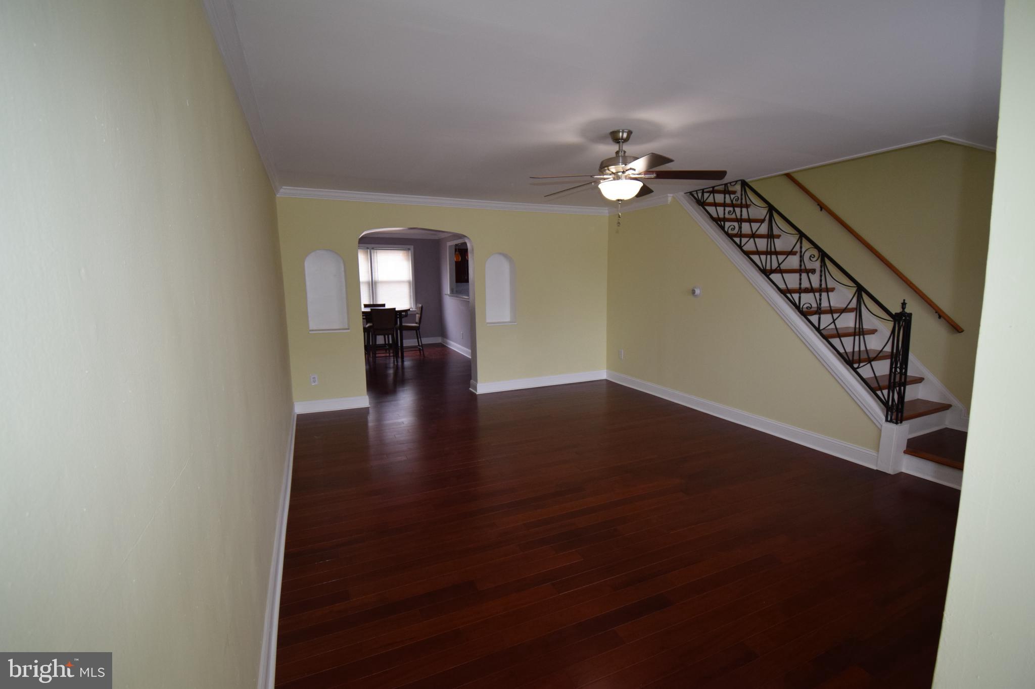 6858 Radbourne Road Upper Darby, PA 19082 - Photo 3 of 18