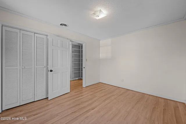 $775,000 | 236 Shoreline Drive, New Bern, NC 28562