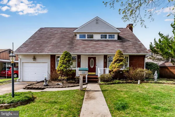 $384,900 | 801 Coolidge Street, New Cumberland, PA 17070