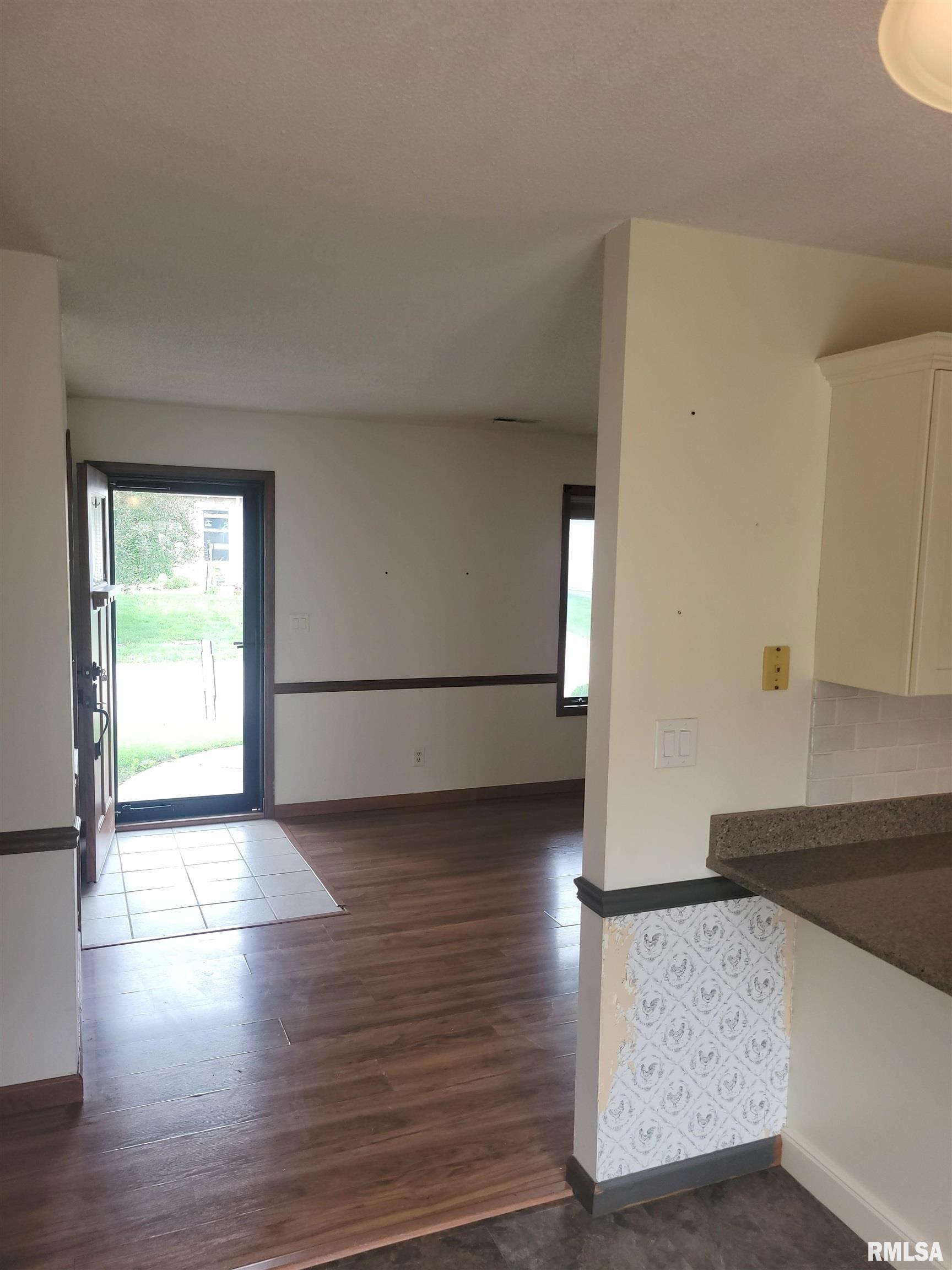 120 Agustus Lane Springfield, IL 62703 - Photo 16 of 24