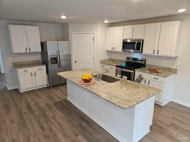 $379,900 | 6359 Burrow Lane, Pensacola, FL 32526