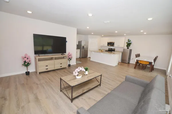 $369,900 | 6359 Burrow Lane, Pensacola, FL 32526