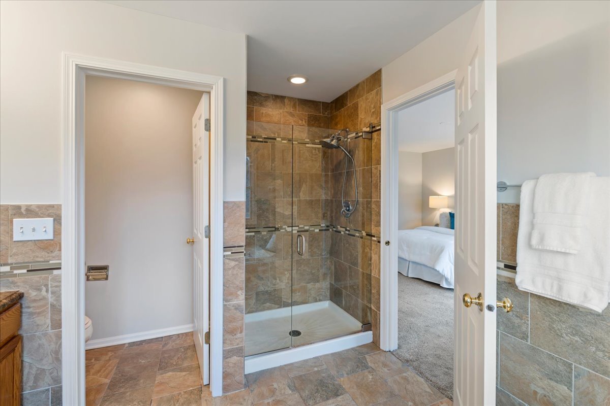 1294 Hunters Ridge East Hoffman Estates, IL 60192 - Photo 18 of 38