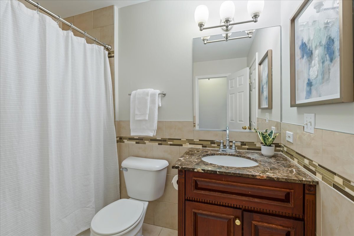 1294 Hunters Ridge East Hoffman Estates, IL 60192 - Photo 19 of 38