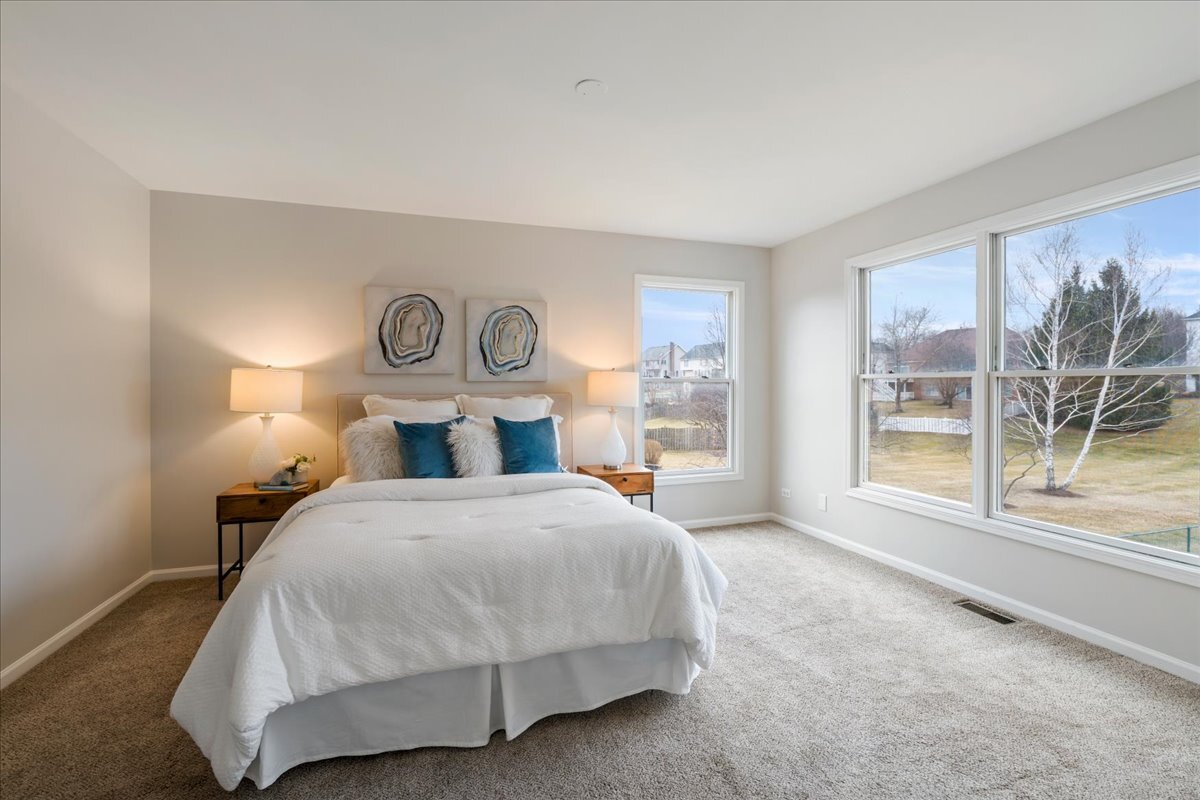 1294 Hunters Ridge East Hoffman Estates, IL 60192 - Photo 23 of 38