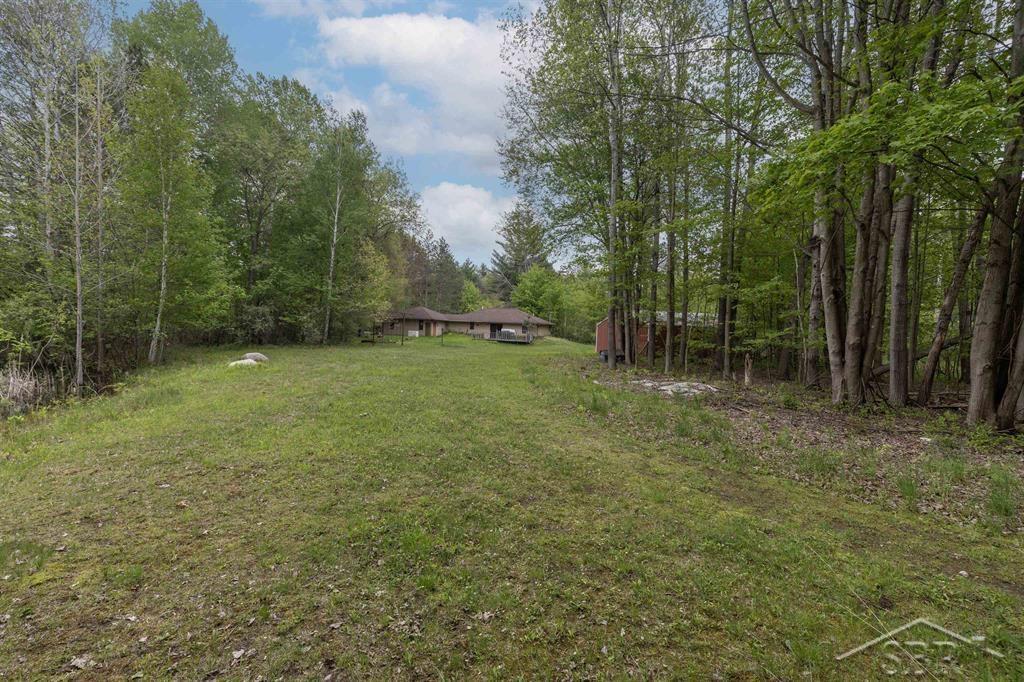 1156 South Alamando Road Shepherd, MI 48883 - Photo 29 of 40