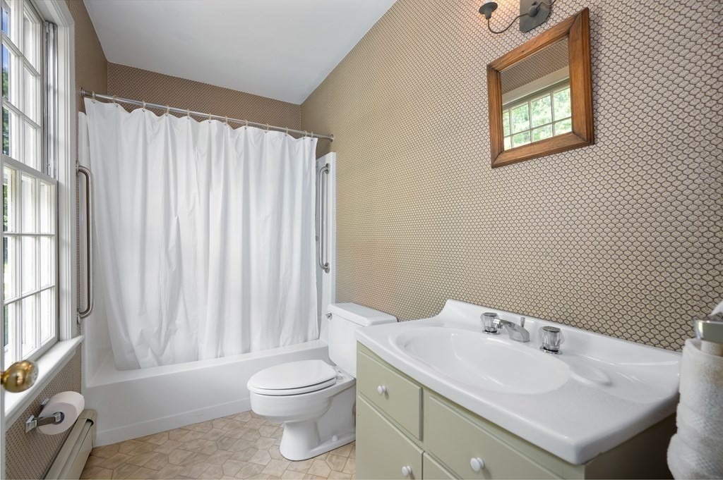 221 Maple Avenue Rutland, MA 01543 - Photo 19 of 42 Gallery Image 19