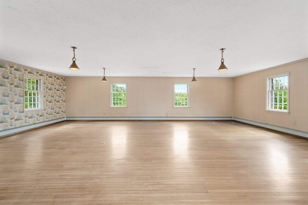 221 Maple Avenue Rutland, MA 01543 - Photo 29 of 42 Gallery Image 29