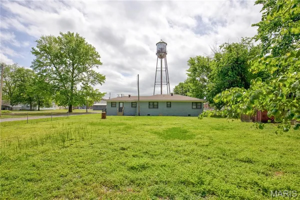 $180,000 | 209 East Pine Street, East Prairie, MO 63845