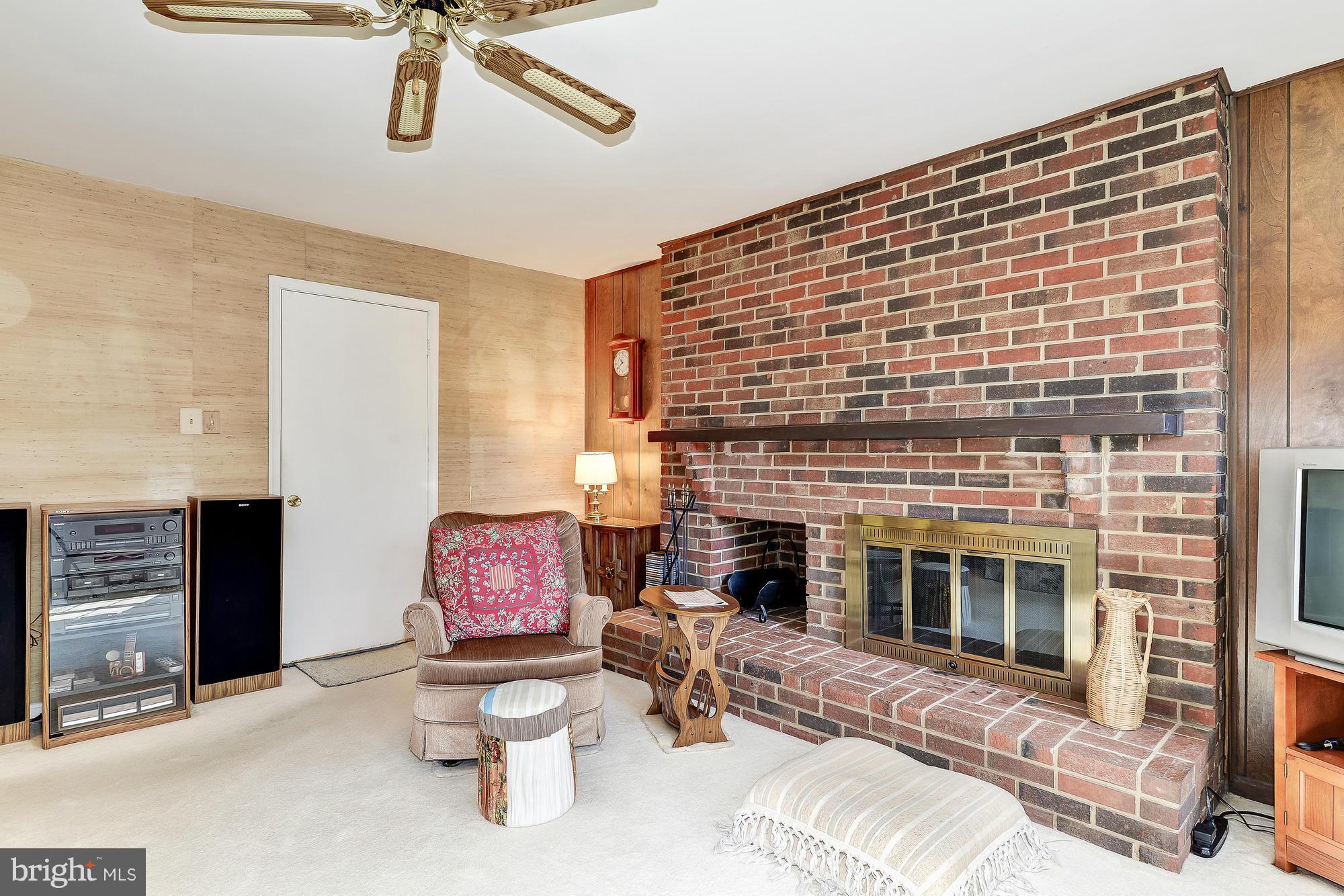 3208 Bustleton Lane Silver Spring, MD 20906 - Photo 9 of 28 Family Room