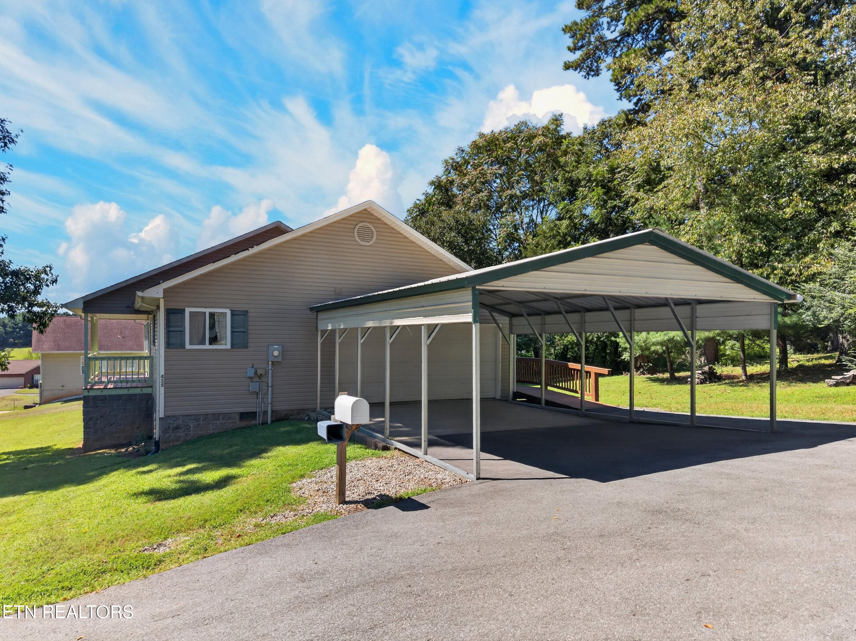 435 Morie Road Dandridge, TN 37725 - Photo 37 of 48 PROPERTY ALSO OFFERS A 2-CAR CARPORT