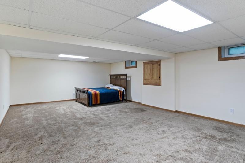9045 Inver Grove Trail Inver Grove Heights, MN 55076 - Photo 17 of 18 Gallery Image 17