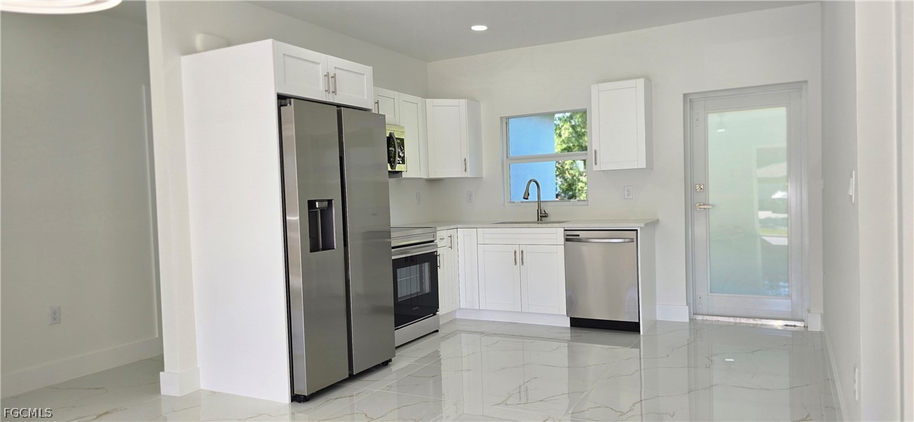 5218 29th Street Southwest Lehigh Acres, FL 33973 - Photo 2 of 9