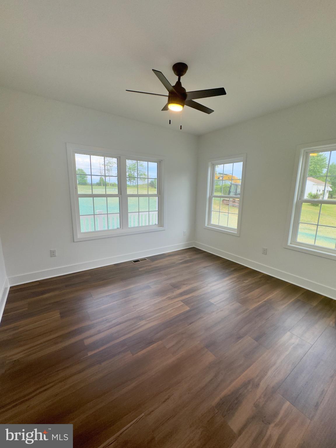10674 Rixeyville Road Culpeper, VA 22701 - Photo 29 of 46 Third bedroom