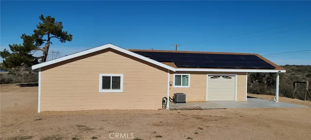 $499,000 | 11242 Sesame Road, Oak Hills, CA 92344