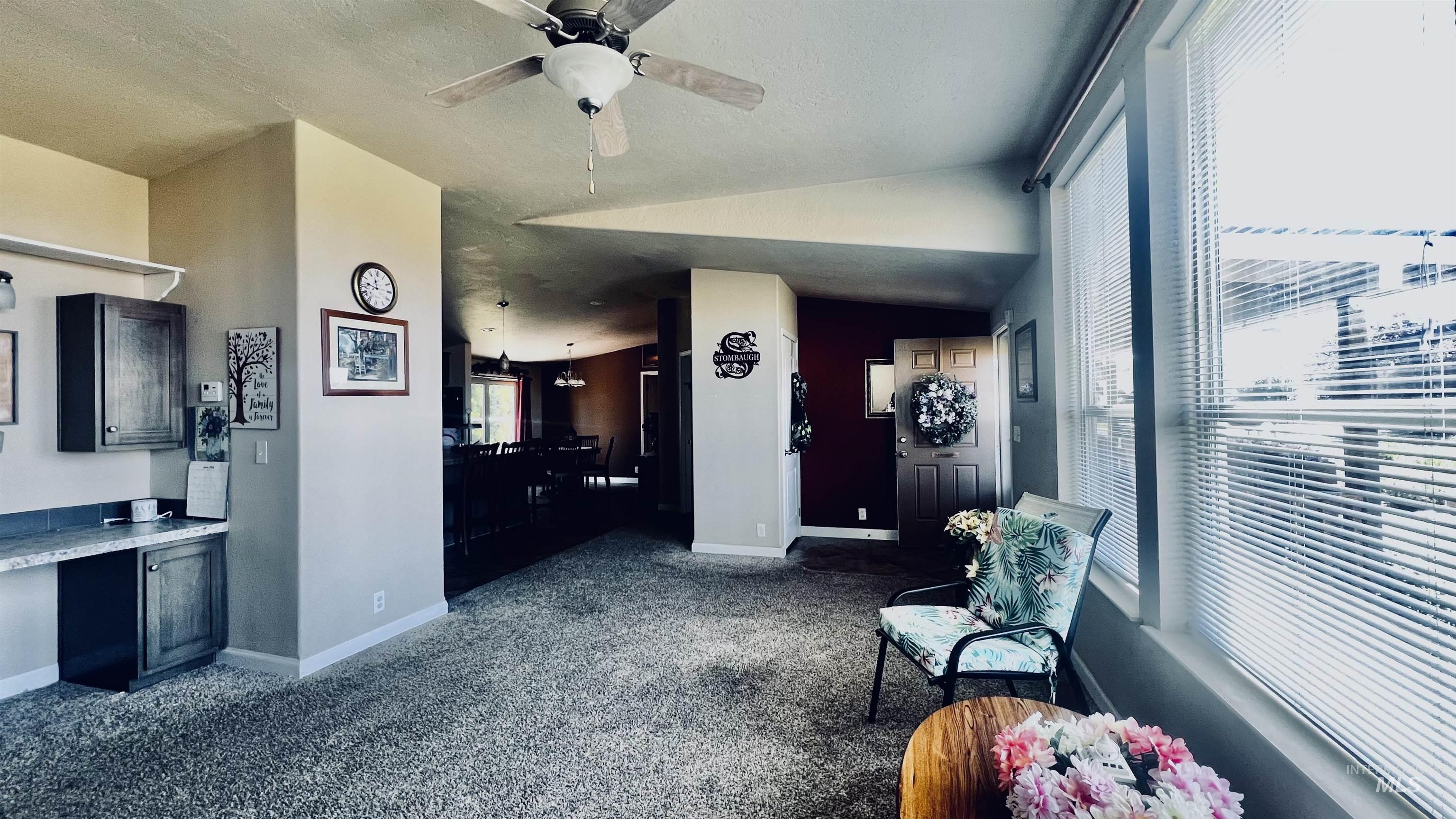 910 Moonglo Road, Unit 24 Buhl, ID 83316 - Photo 16 of 32