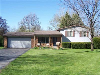 2005 North Long Lake Road Fenton, MI 48430 - Photo 1 of 1 20257559.JPG