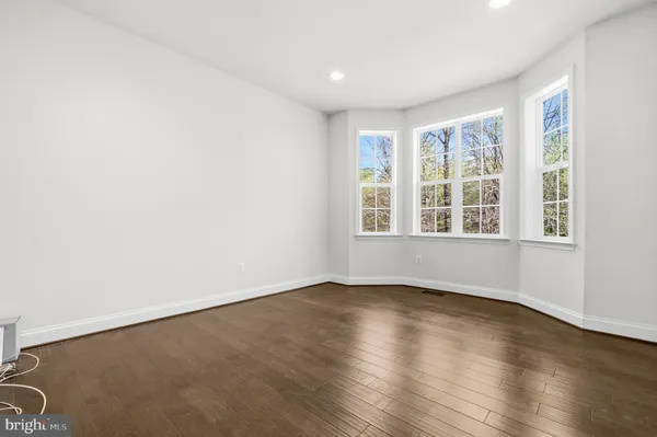 $999,999 | 10008 Thomas Brooke Place, Upper Marlboro, MD 20772