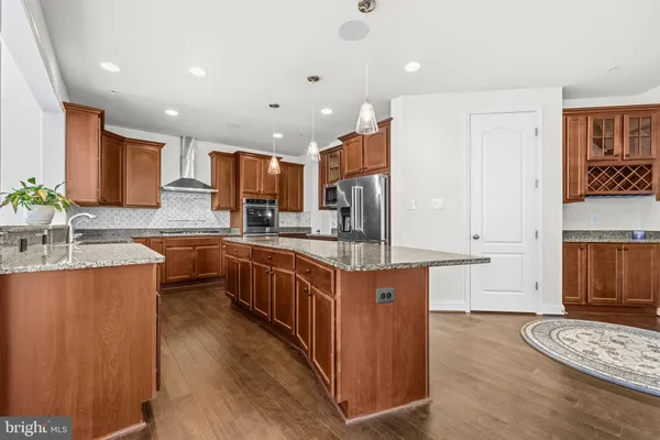 $999,999 | 10008 Thomas Brooke Place, Upper Marlboro, MD 20772
