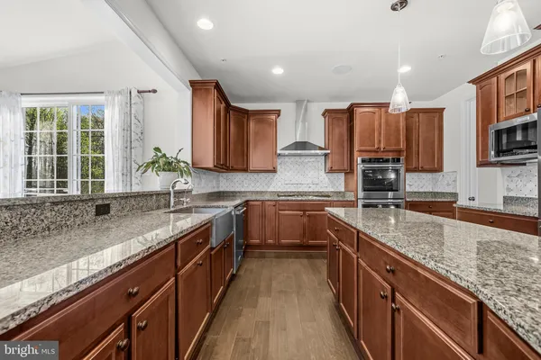 $999,999 | 10008 Thomas Brooke Place, Upper Marlboro, MD 20772