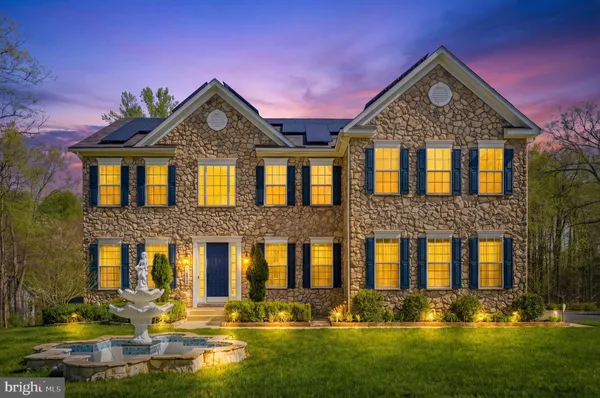 $999,999 | 10008 Thomas Brooke Place, Upper Marlboro, MD 20772