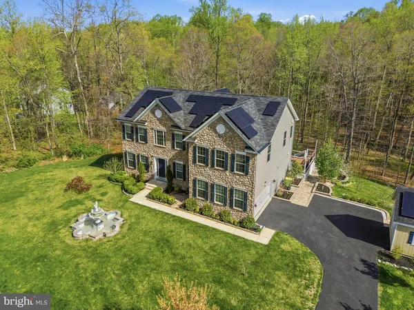 $999,999 | 10008 Thomas Brooke Place, Upper Marlboro, MD 20772