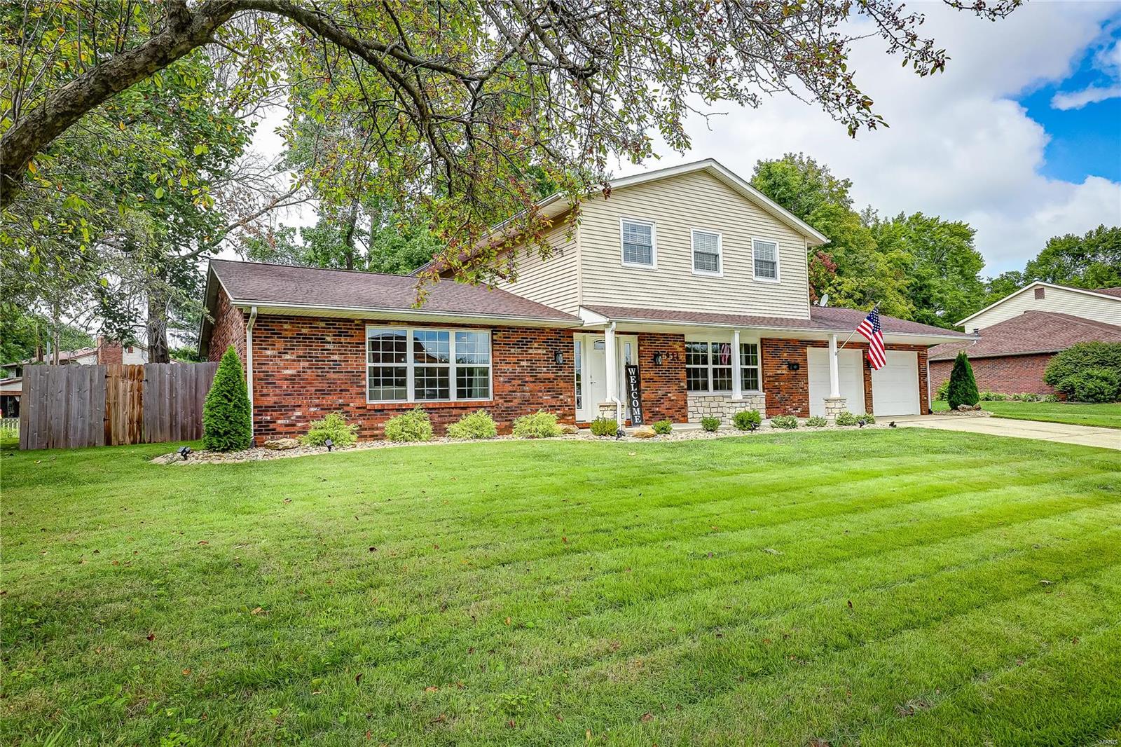 911 Indian Springs Road O'Fallon, IL 62269 - Photo 1 of 30 Gallery Image 1