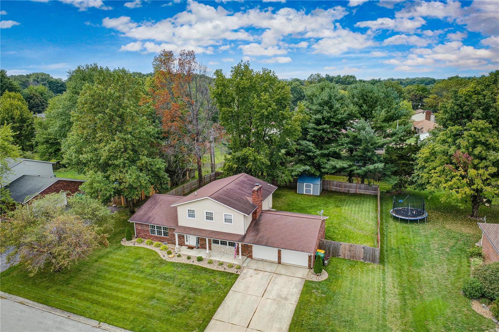 911 Indian Springs Road O'Fallon, IL 62269 - Photo 3 of 30 Gallery Image 3