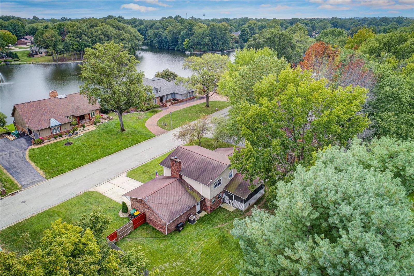 911 Indian Springs Road O'Fallon, IL 62269 - Photo 5 of 30 Gallery Image 5