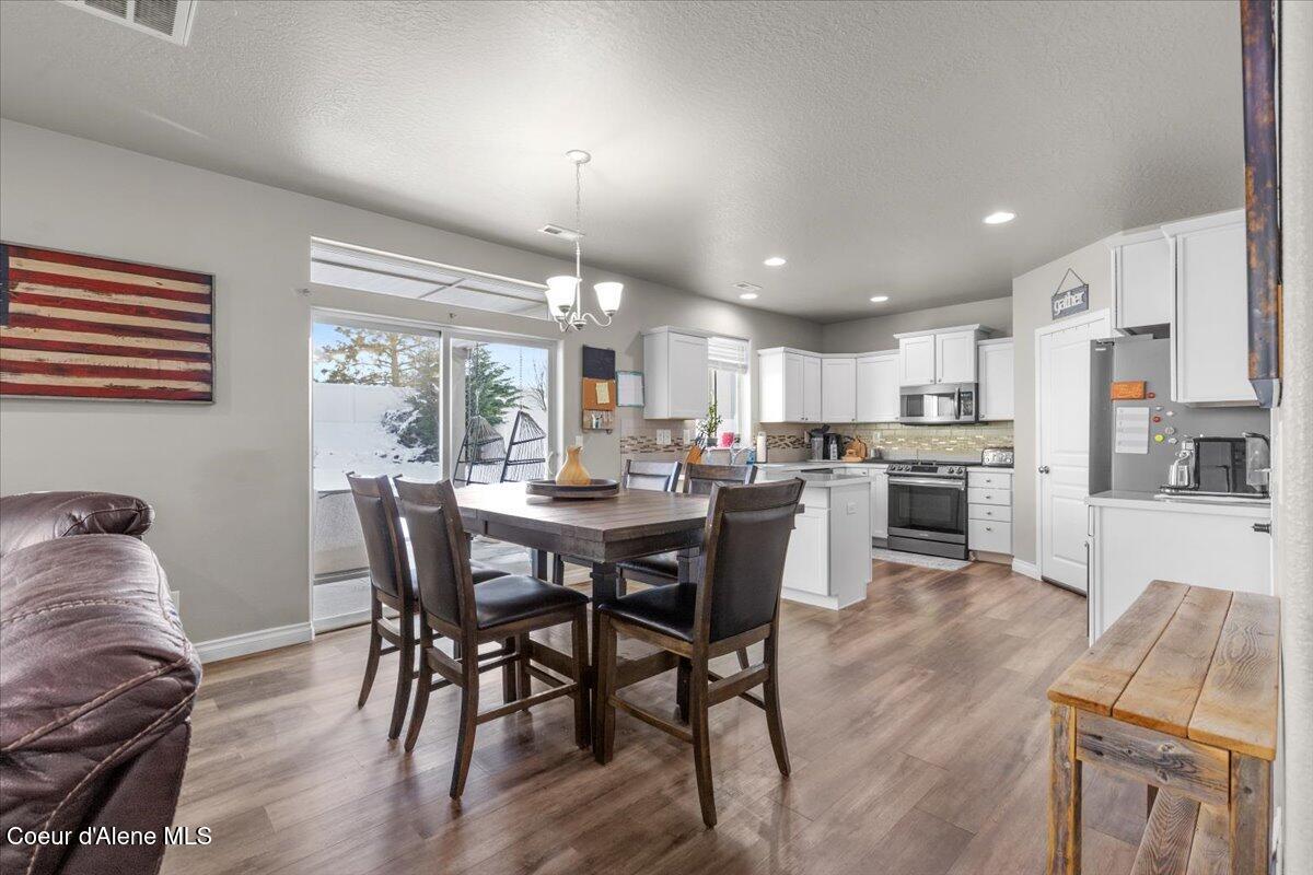 1020 West Jenicek Loop Post Falls, ID 83854 - Photo 18 of 67 Dining Area