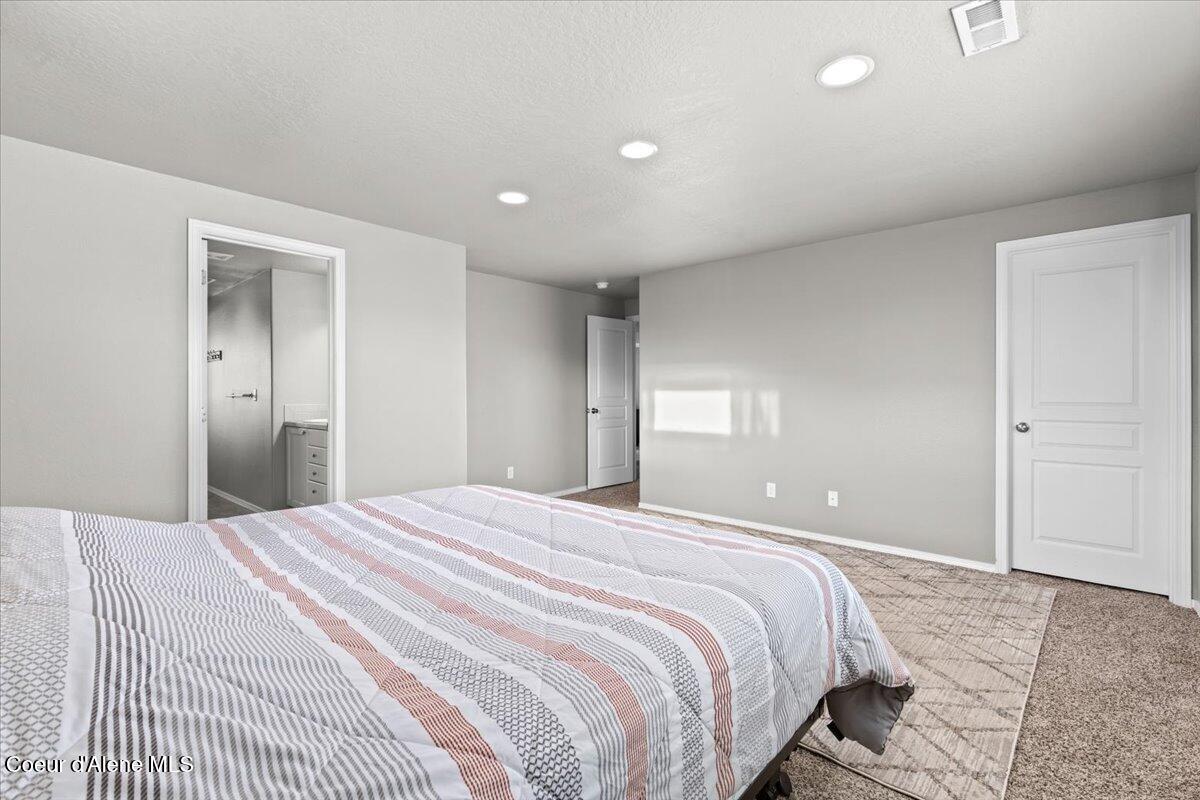 1020 West Jenicek Loop Post Falls, ID 83854 - Photo 39 of 67 Master Closet