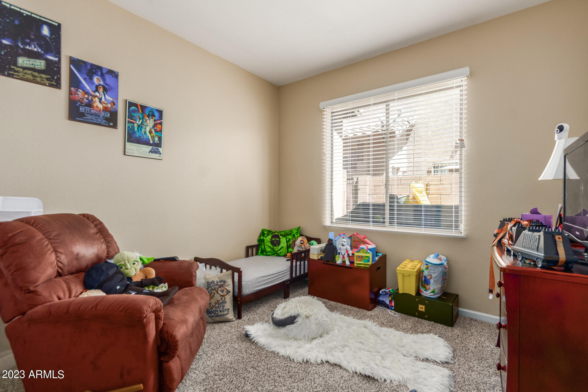 6549 West Cordes Road Phoenix, AZ 85043 - Photo 14 of 19 31 - Cordes
