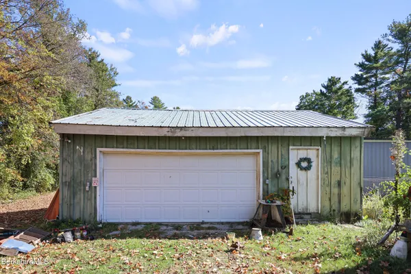 $330,000 | 1698 Clayton Mill River Road, New Marlborough, MA 01259