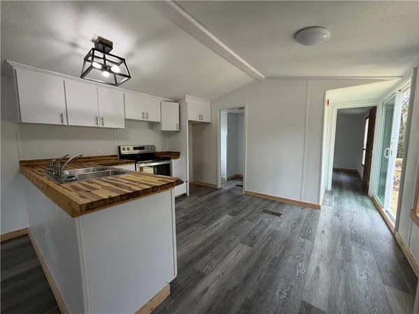 $1,000 | 1222 White Dr N East, Townsend, GA 31331