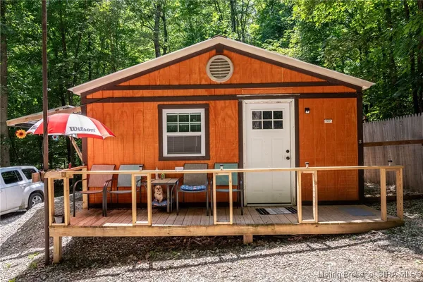 $82,500 | 2121 North High Fill Chapel Road, Taswell, IN 47175