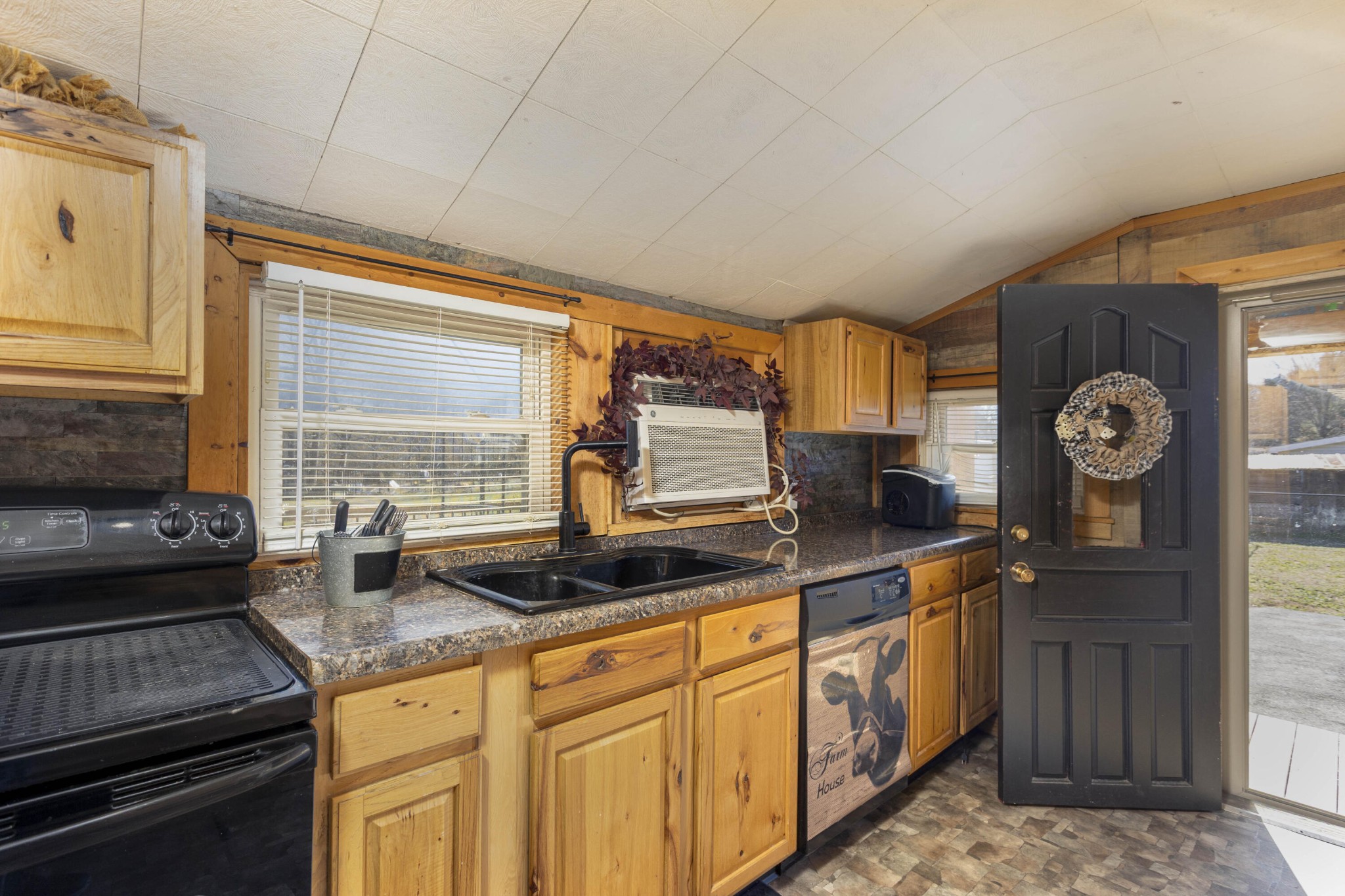 15216 Slabtown Road Sale Creek, TN 37373 - Photo 12 of 30