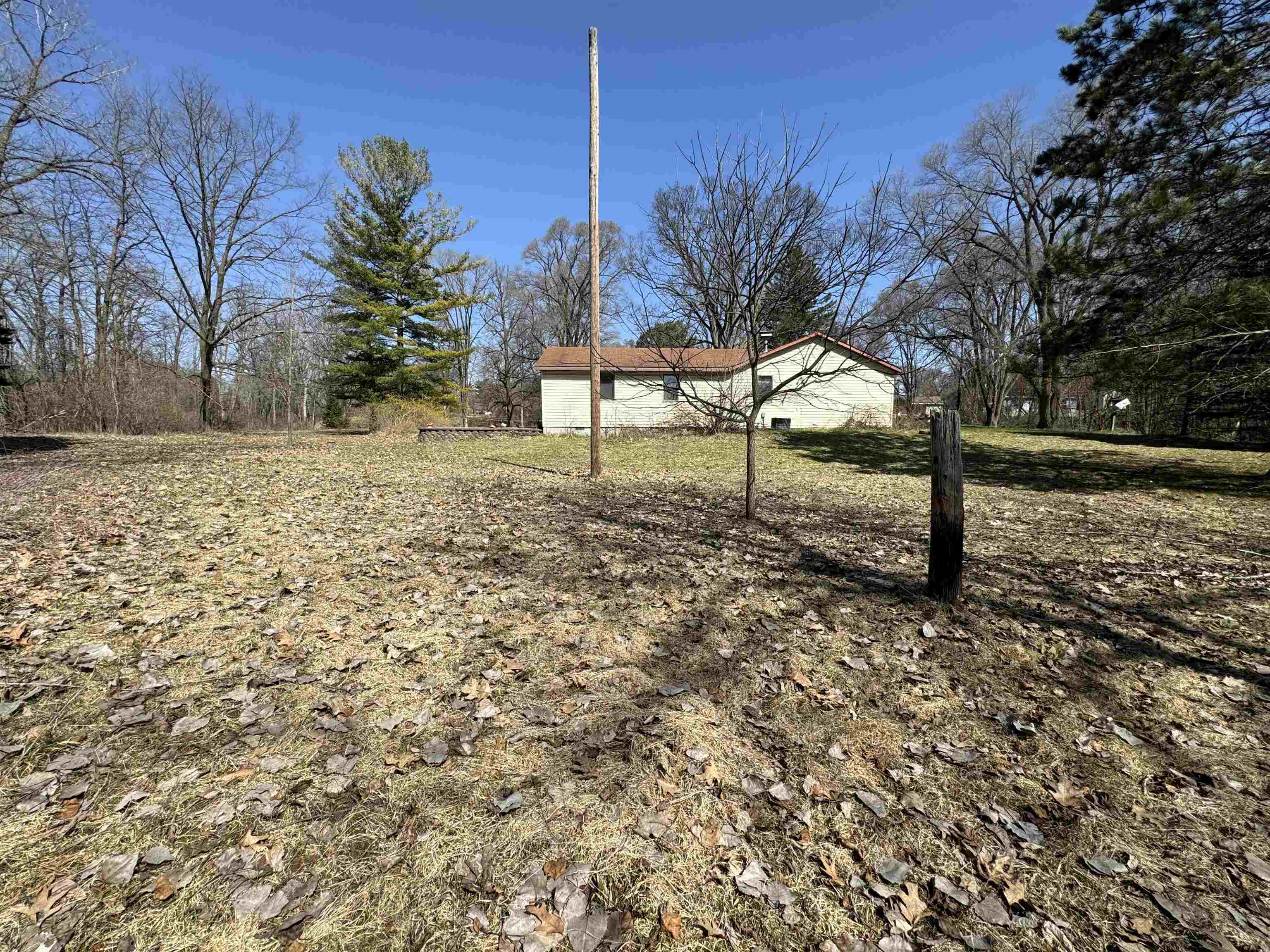 191 North Spring Street, Unit 1 Gladwin, MI 48624 - Photo 21 of 27 Gallery Image 21