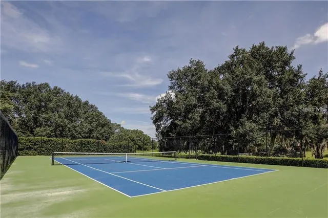 a view of a tennis court
