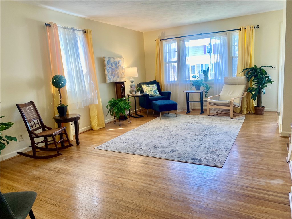 214 Magnolia Avenue East Rochester, NY 14445 - Photo 3 of 21