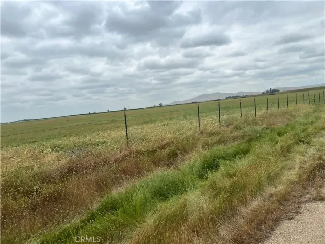 $10,880,000 | 0 East Herndon Avenue, Clovis, CA 93619