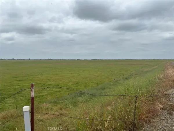 $10,880,000 | 0 East Herndon Avenue, Clovis, CA 93619