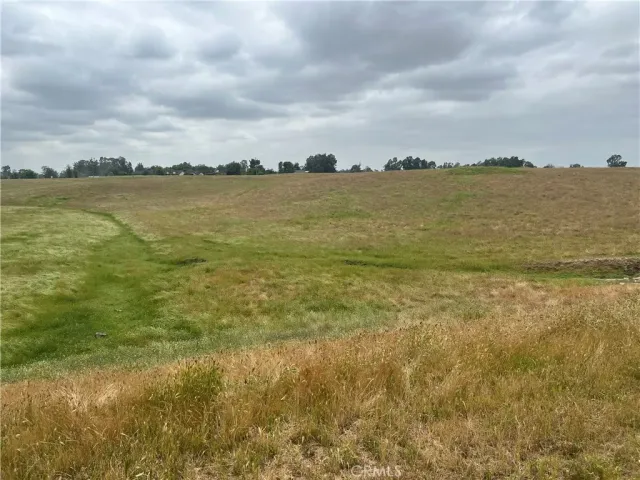 $10,880,000 | 0 East Herndon Avenue, Clovis, CA 93619