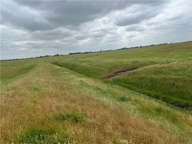 $10,880,000 | 0 East Herndon Avenue, Clovis, CA 93619