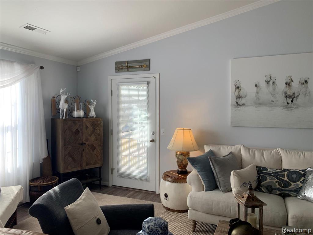 28362 Adler Park Drive South Chesterfield, MI 48051 - Photo 12 of 36