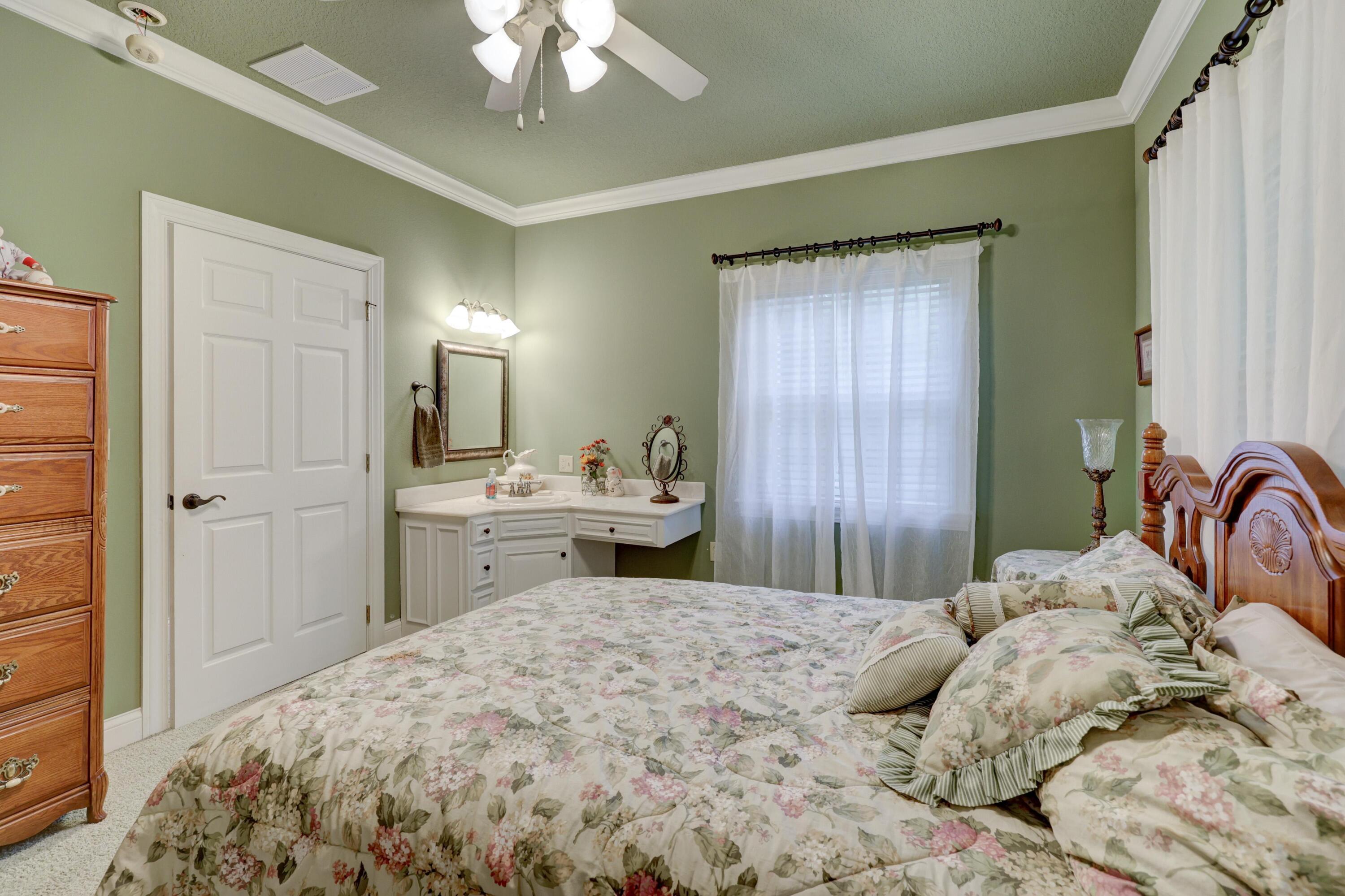 1111 Peterson Road Neosho, MO 64850 - Photo 47 of 54 047
