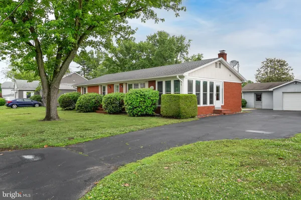 $390,000 | 5989 North Main Street, Rock Hall, MD 21661