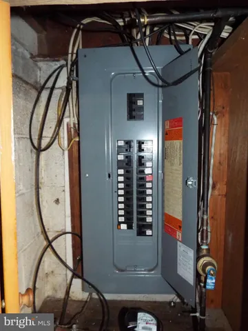 $229,000 | 11 West Highland Avenue, Enola, PA 17025