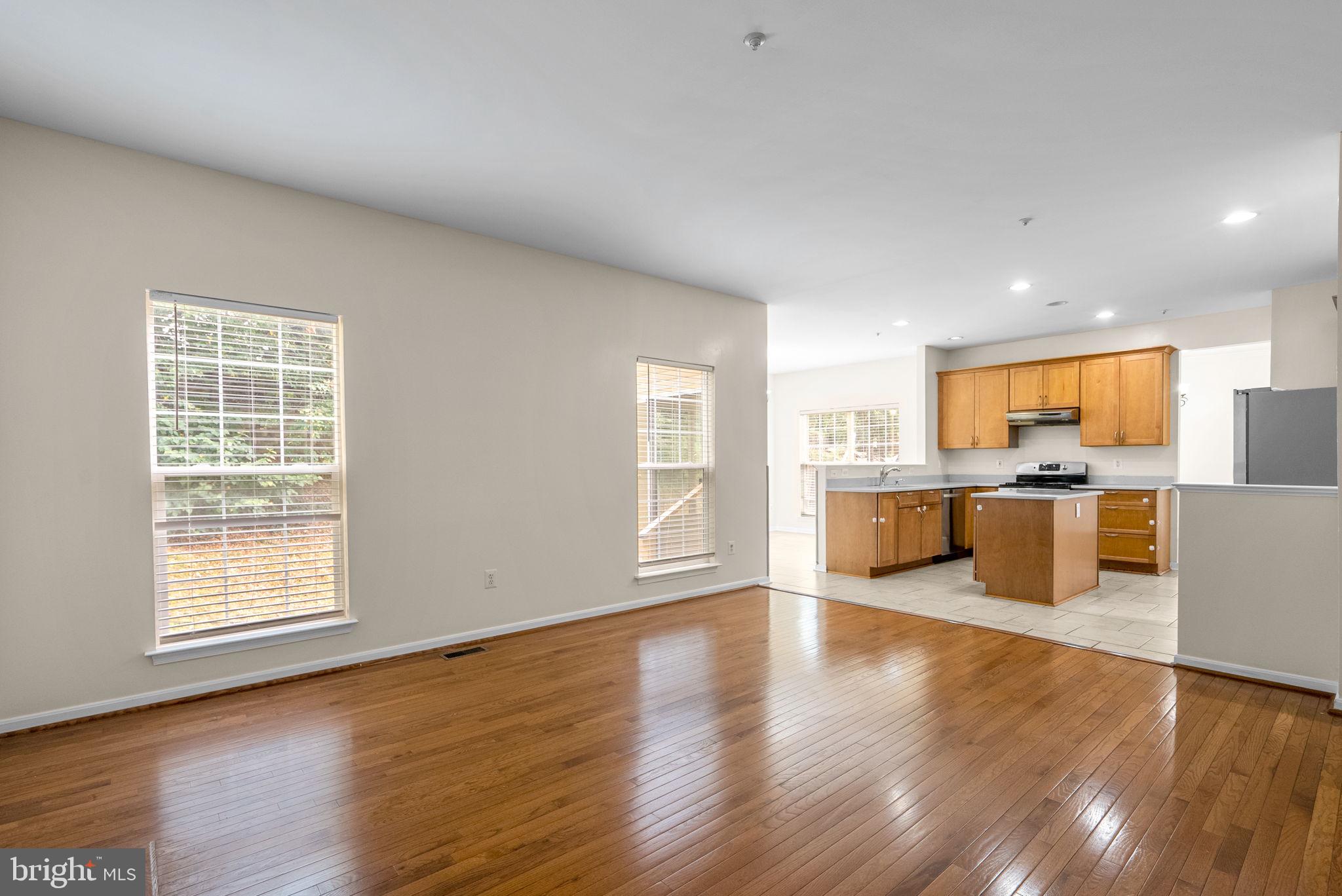 8913 Tonbridge Terrace Hyattsville, MD 20783 - Photo 16 of 42