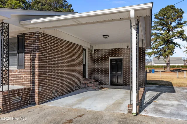 $1,450 | 437 Gayle Boulevard, Winterville, NC 28590